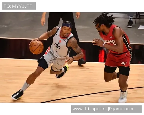 迈阿密热火与新奥尔良对决精彩纷呈球迷期待激烈比赛瞬间